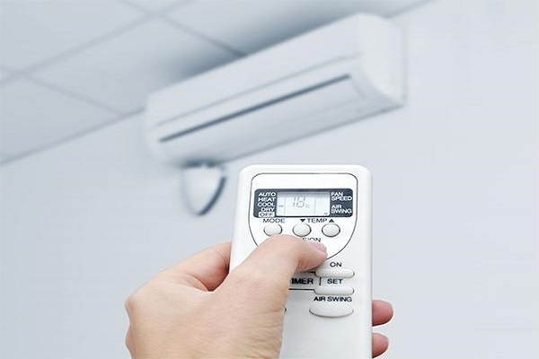 中央空调不制冷的常见原因及维修方案